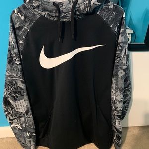 men’s Nike Hoodie
